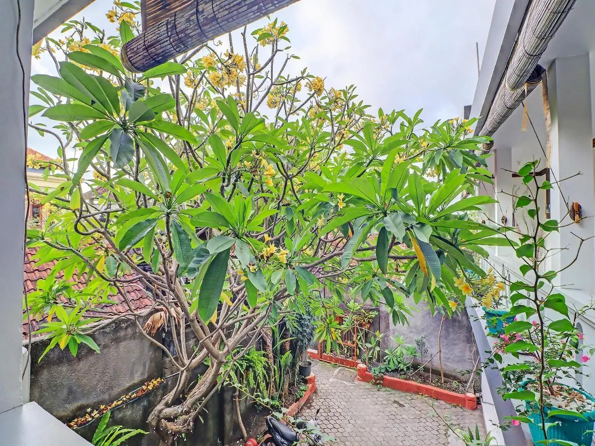 Rumahku Bali Kuta  2*, Kuta (Bali)